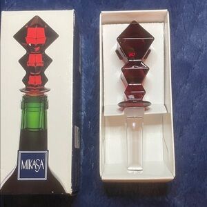 MIKASA Scepter Red Bottle Stopper in box